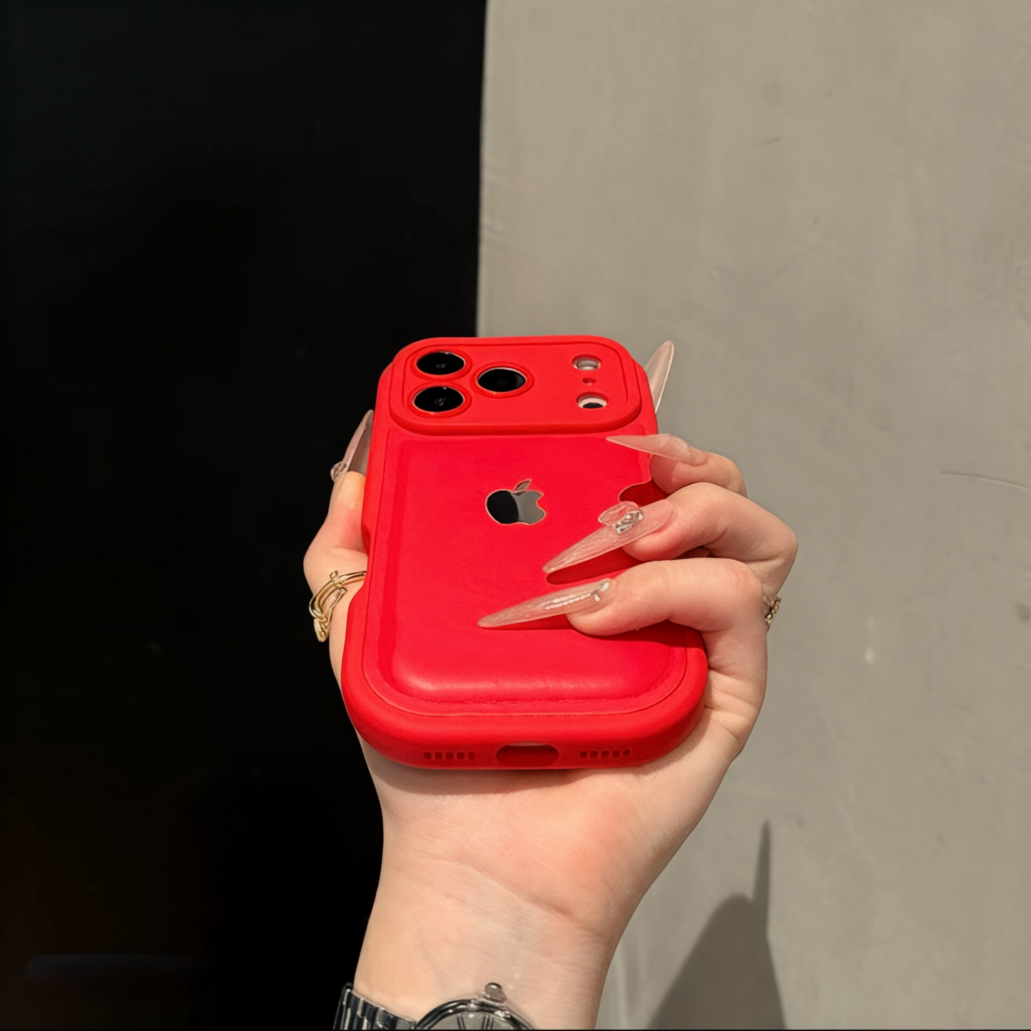 Premium Leather Feel Case – Anti-Drop Design