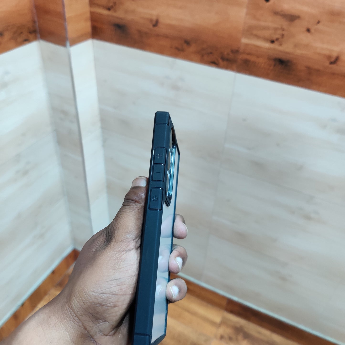 Samsung Galaxy S24 Ultra Doyers Hybrid Shockproof Case Side Color Back PC - Black