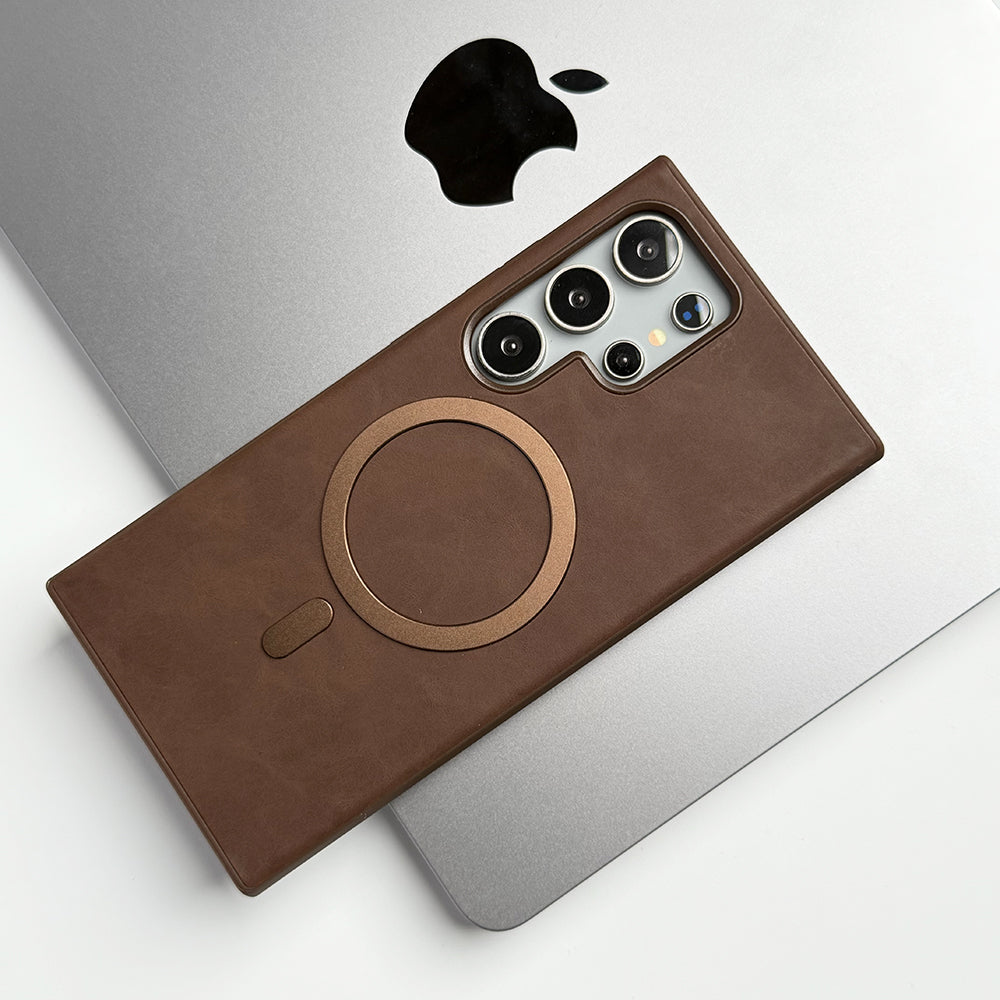 YG | Smooth MagSafe Leather Case