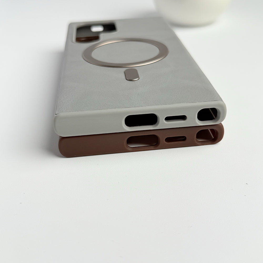 YG | Smooth MagSafe Leather Case