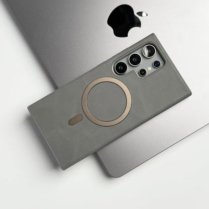 YG | Smooth MagSafe Leather Case