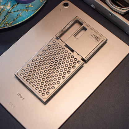 Samsung Galaxy S24 Ultra Heat Dissipation Aluminum Cooling Case with Aroma - Titanium